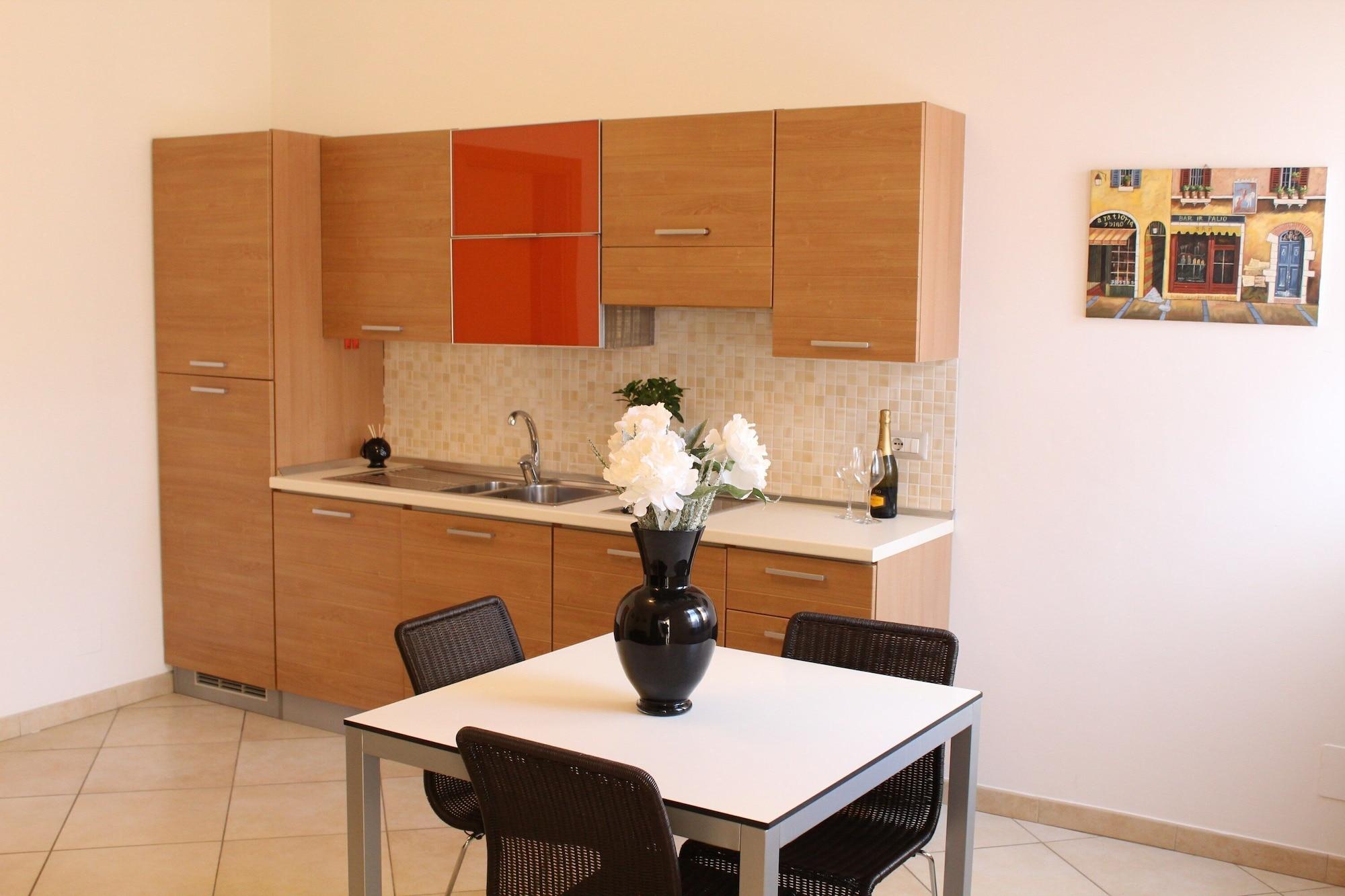 No Tag Urban Hotel Trani Dış mekan fotoğraf