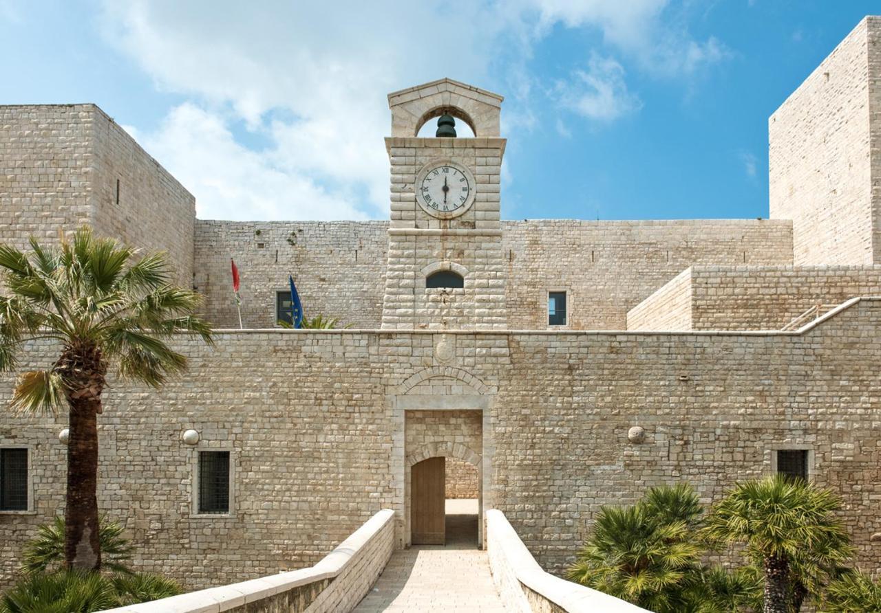 No Tag Urban Hotel Trani Dış mekan fotoğraf